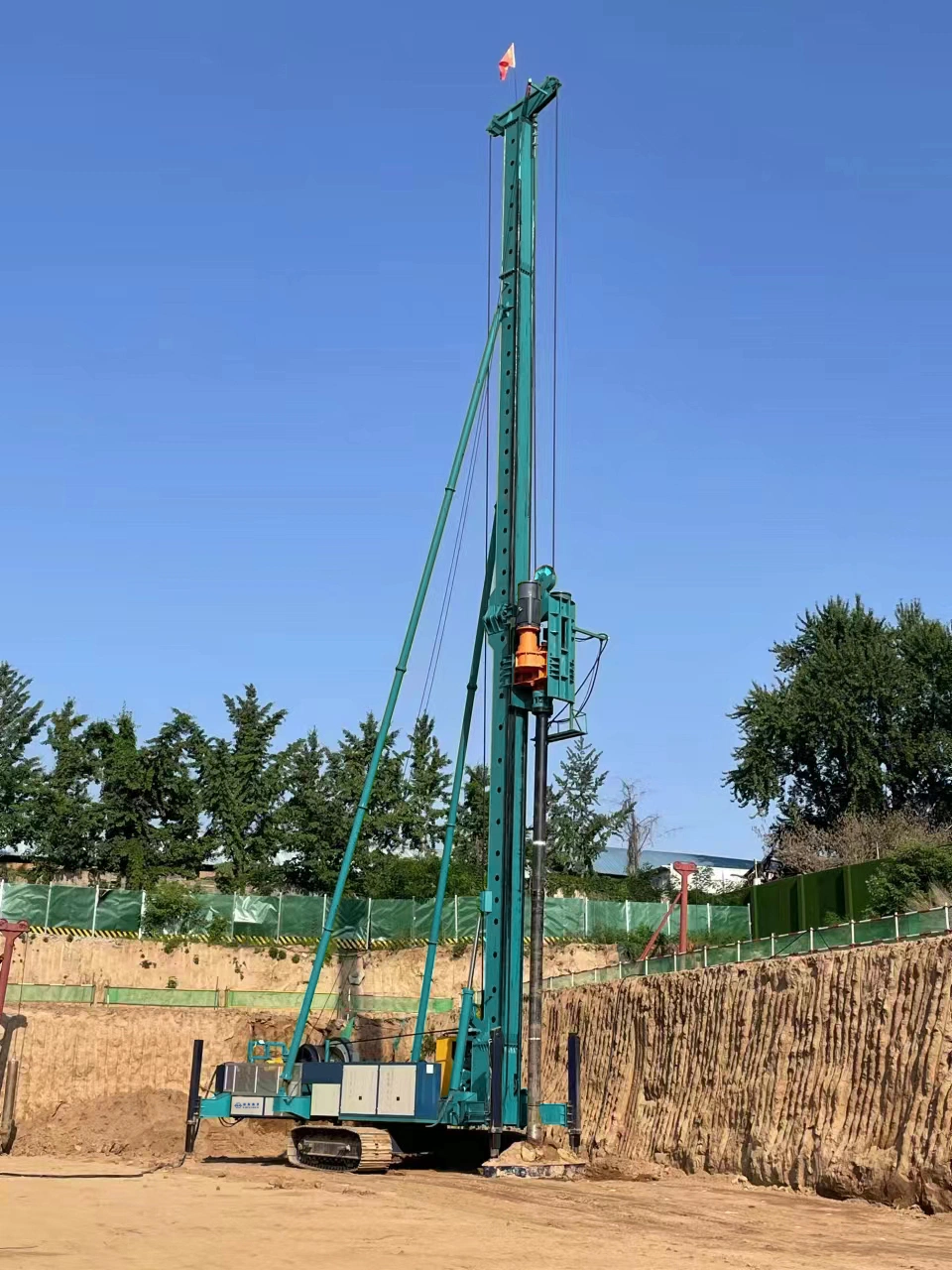 1 Year Hf Excavator Mounted Screw Pile Driver with ISO 9001: 2008